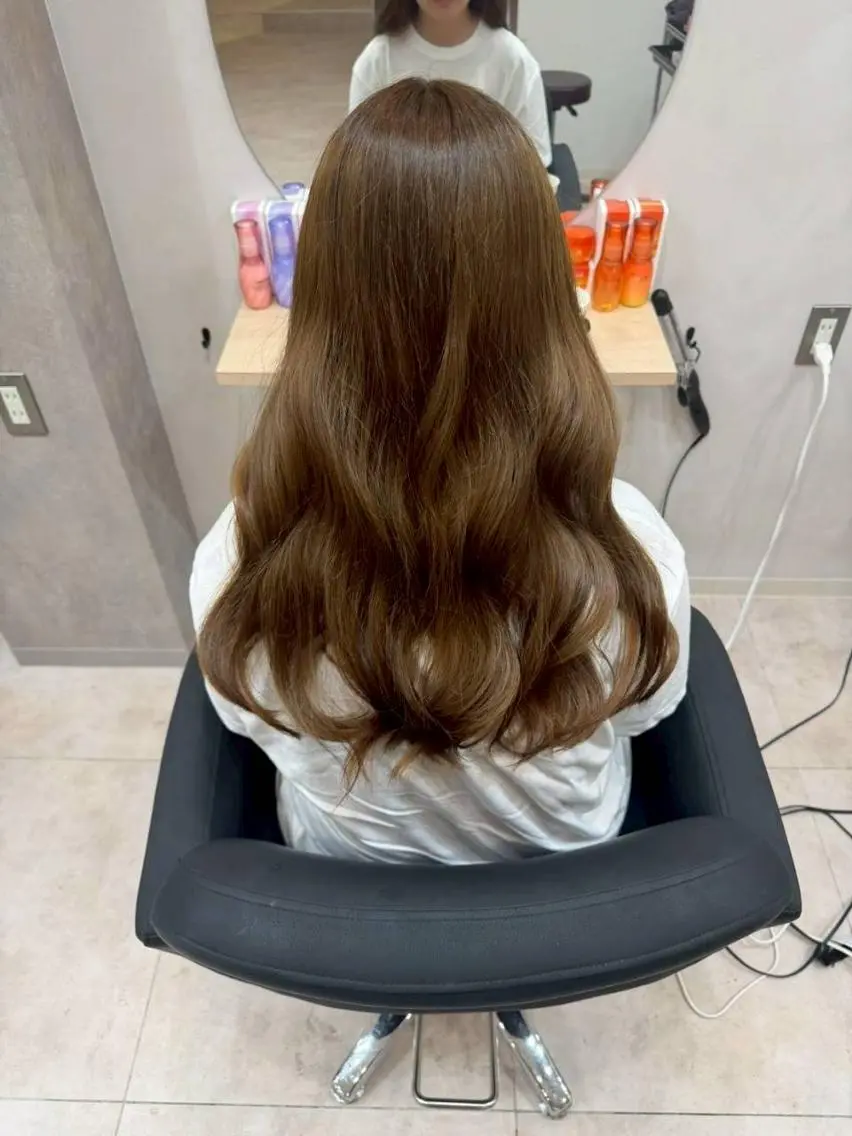 セミロング 山崎 彩稀のヘアスタイル