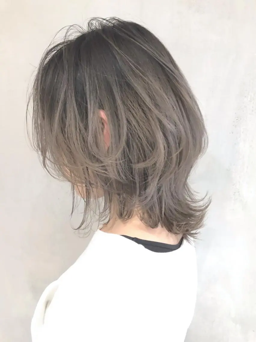 ミディアム カラー パーマ ヘアアレンジ アッシュ ITbyALBUM 中野店のヘアスタイル
