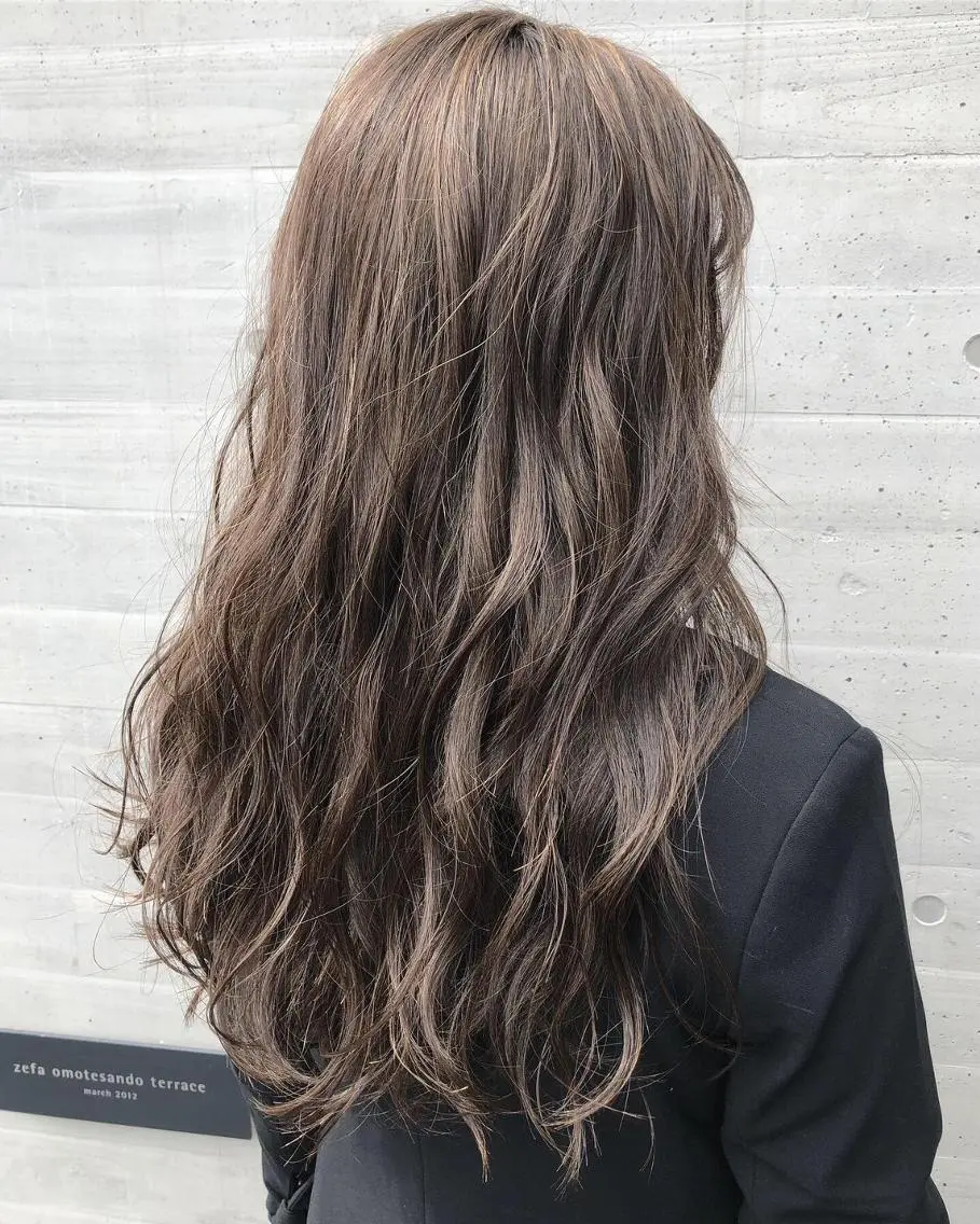 ロング アッシュ 髪質改善 韓国風ヘア カット ヘアカラー トリートメント 【公式】amble luxe池袋東口🩷のヘアスタイル