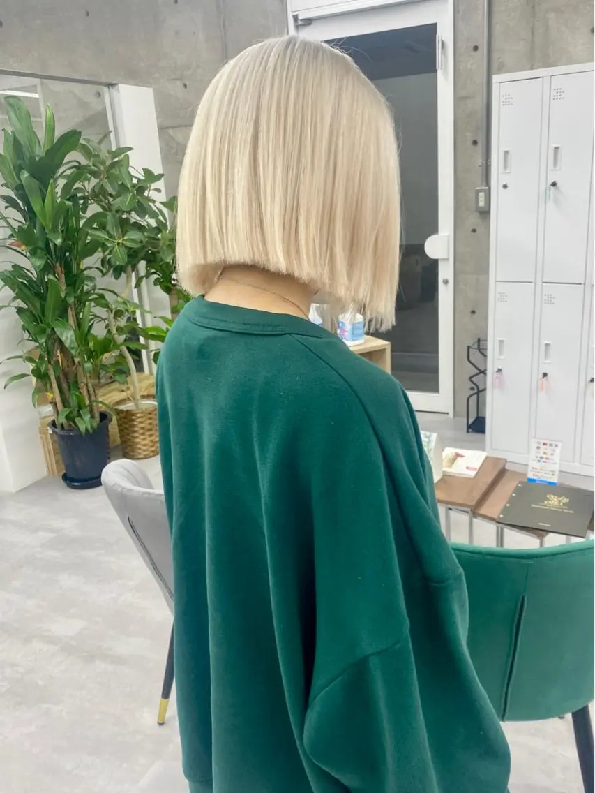 ショート カラー バレイヤージュ ブリーチ ケアブリーチ ダブルカラー ハイライトカラー welring hair salonのヘアスタイル