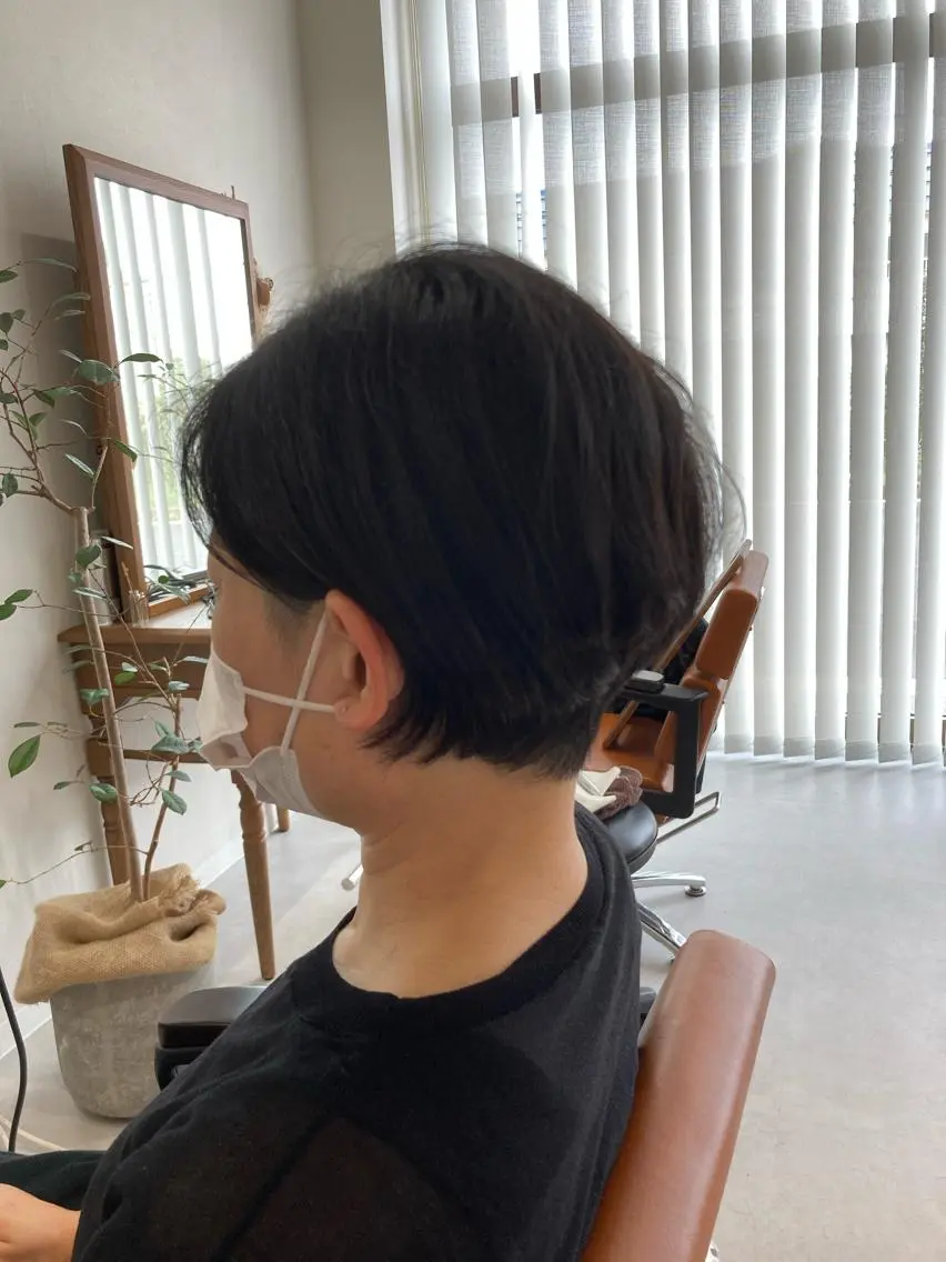 ショート ボブ カット 丹下 鐘太郎のヘアスタイル