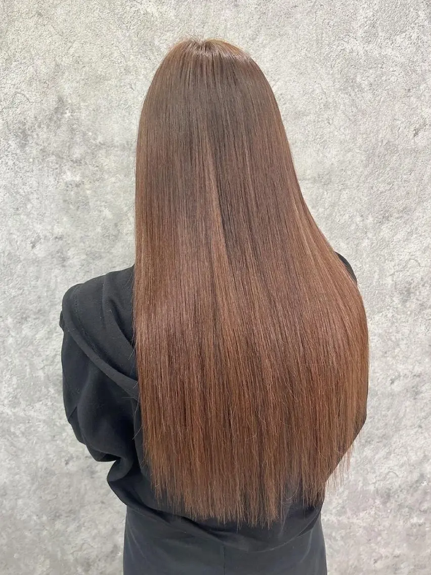 ロング カラー シールエクステ バレイヤージュ ベージュカラー 黒髪 ブリーチ M. KANAのヘアスタイル