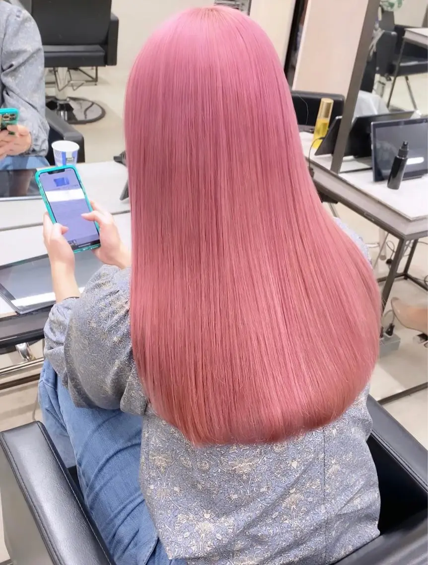 ロング カラー ハイトーンカラー ロング ヘアカラー トリートメント カラー系/カット特化 🟠オオタキマサシのヘアスタイル