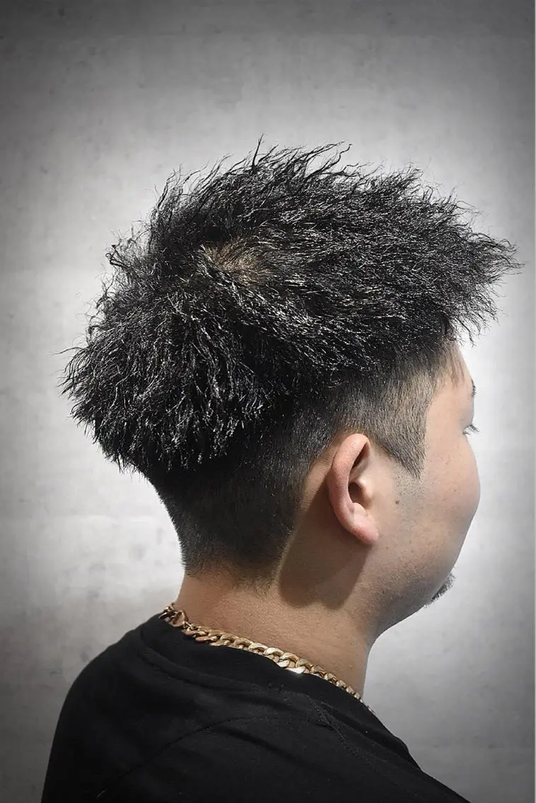ショート パーマ メンズ カット パーマ ヘアセット 中西 将斗のヘアスタイル