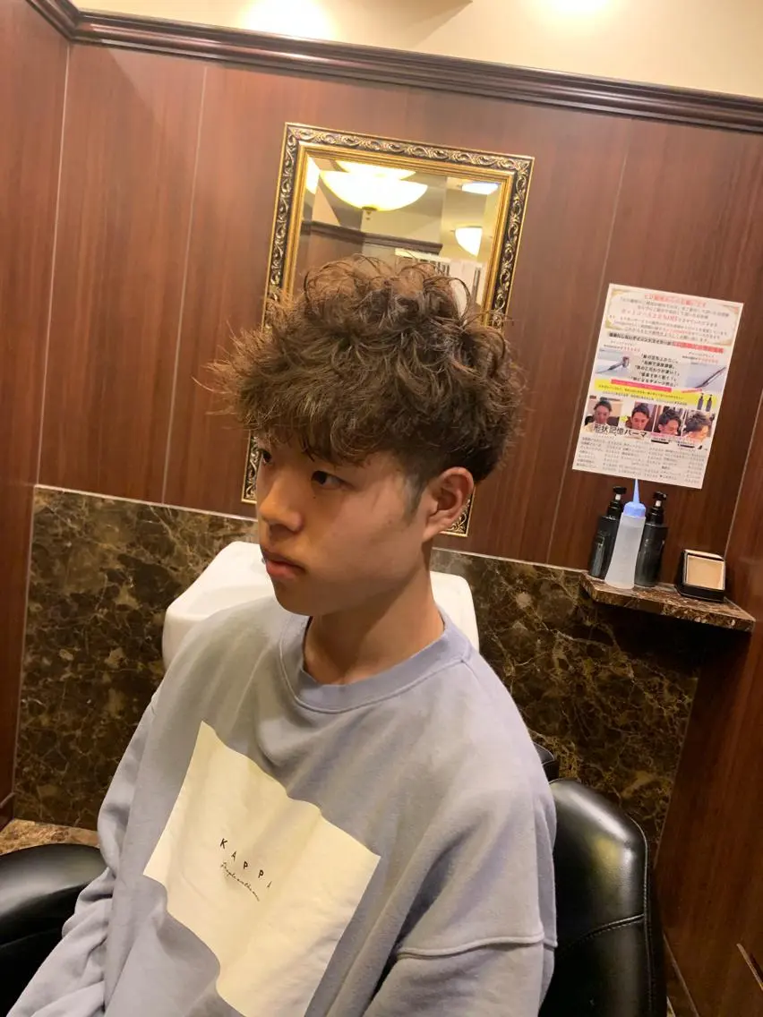ショート パーマ メンズ ひらお あおとのヘアスタイル