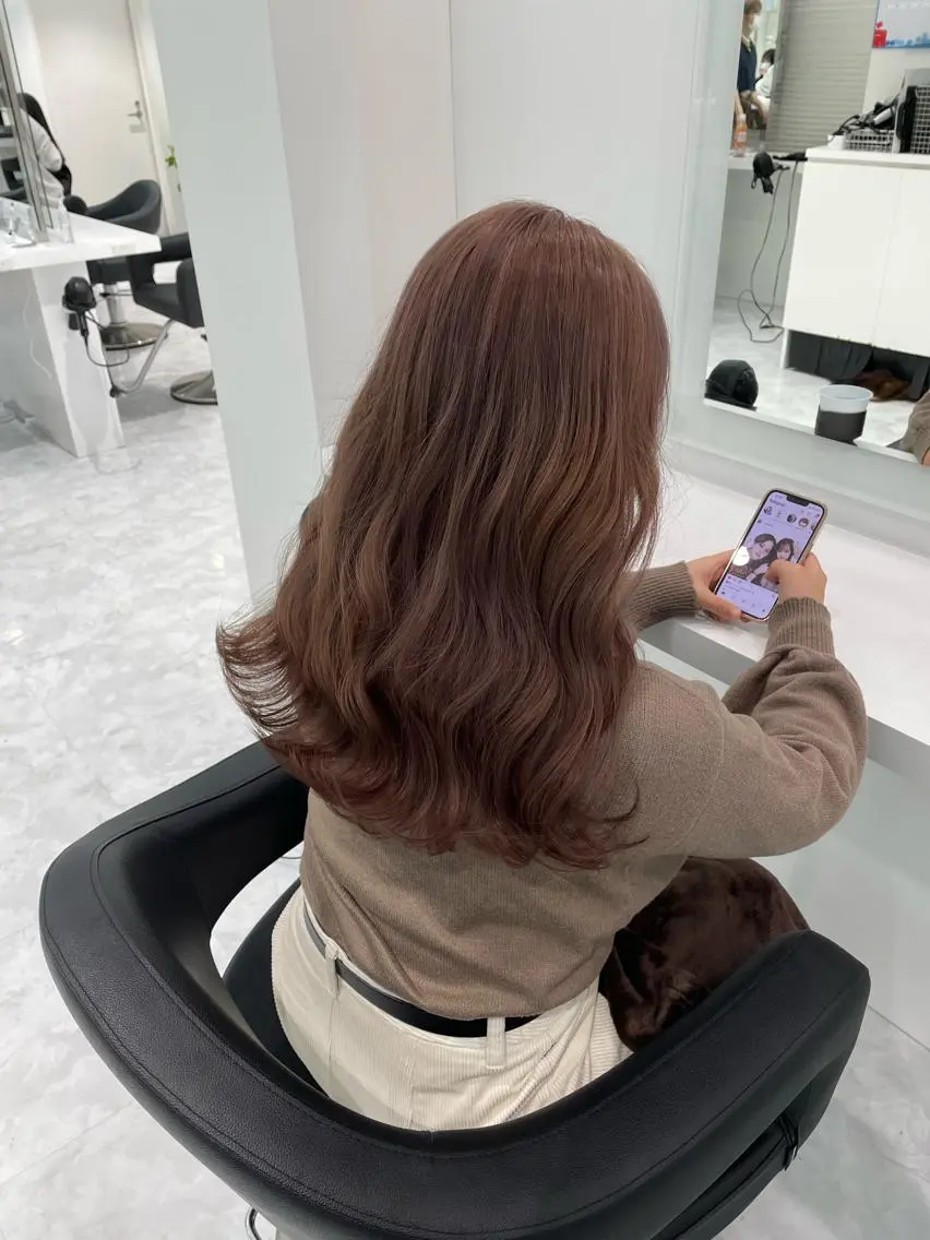 セミロング カラー ブリーチ 髪質改善 ヘアカラー トリートメント 髪質改善/美髪矯正 艶髪/Takutoのヘアスタイル