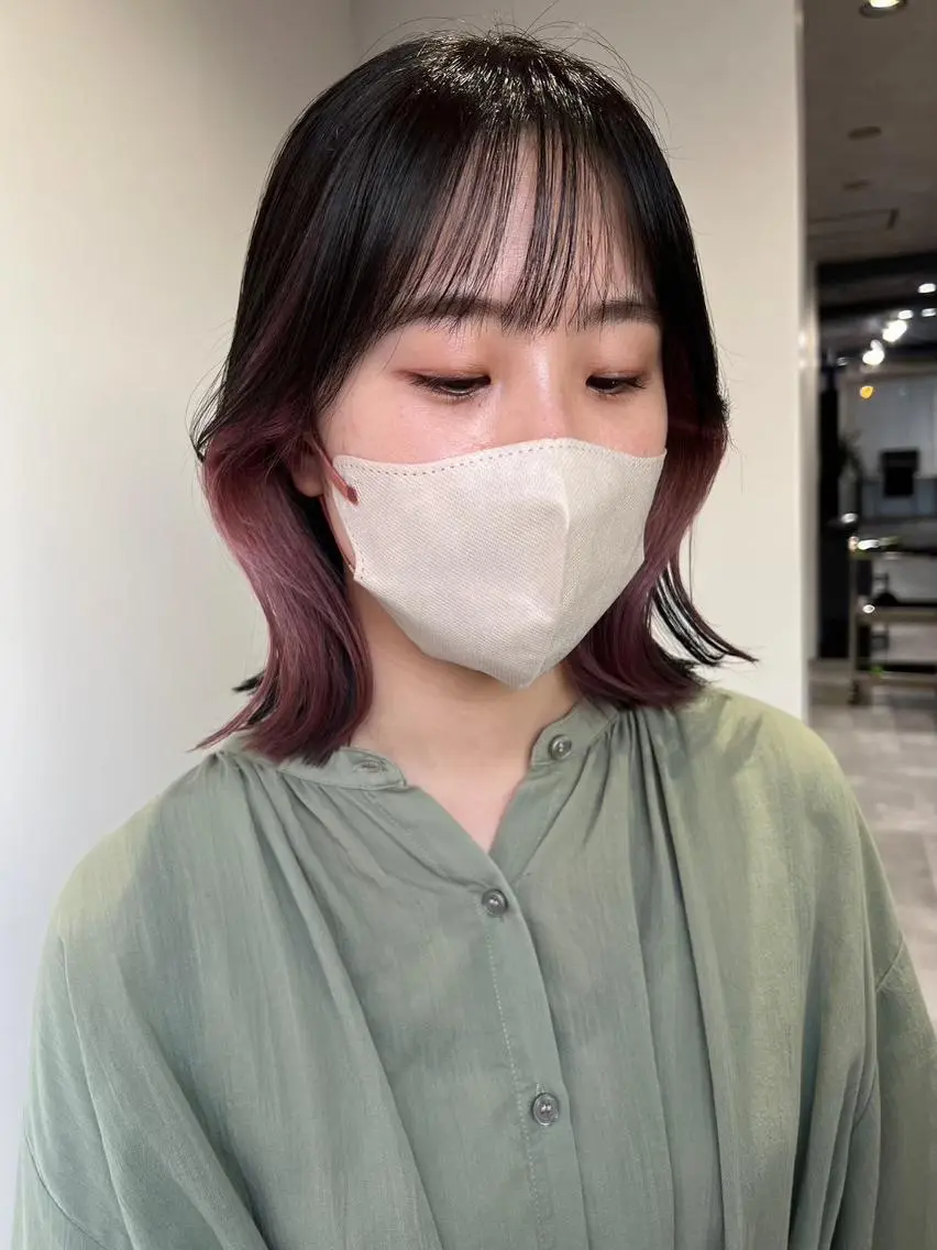 セミロング カラー グラデーションカラー 顔周りカット AIRI🦋ブリーチ /レイヤー🦋のヘアスタイル