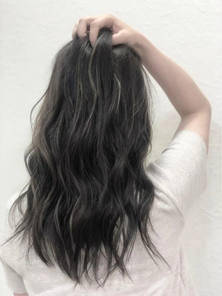 ロング カラー Ash浦安店 富谷 日菜乃のヘアスタイル