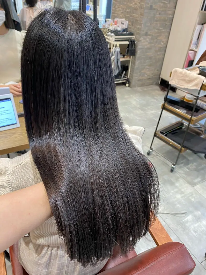 セミロング 髪質改善 縮毛矯正 トリートメント LaBless梅田 🎀坂本リオのヘアスタイル