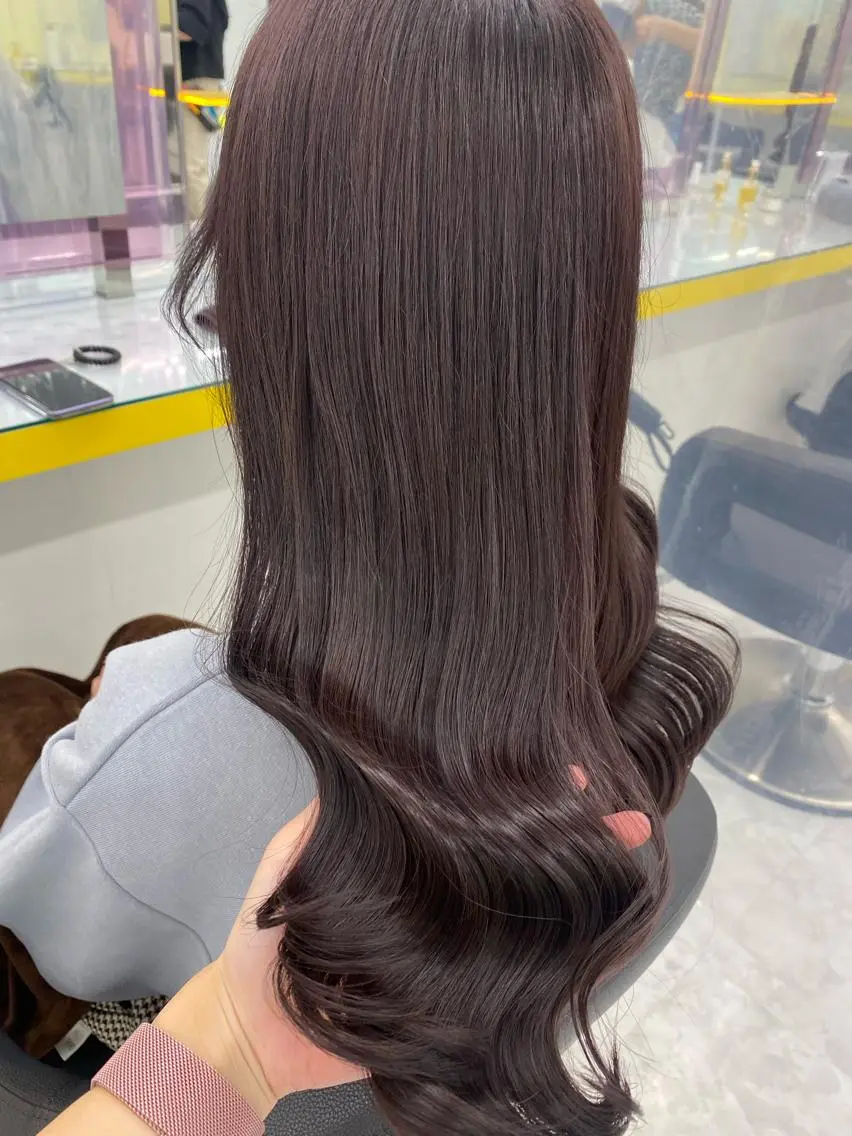 ロング カラー パーマ ヘアアレンジ メンズ ネイル マツエク・マツパ アイブロウ ヘアカラー トリートメント ヘッドスパ ヘアセット 🐩推し活🐩 FUTABA🍒のヘアスタイル