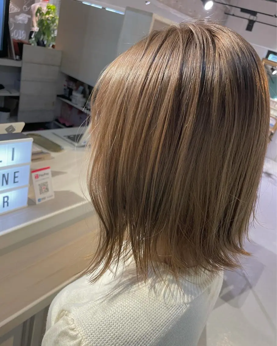 ショート カラー ヘアカラー トリートメント 🍊新宿南口🍊 ERINAのヘアスタイル