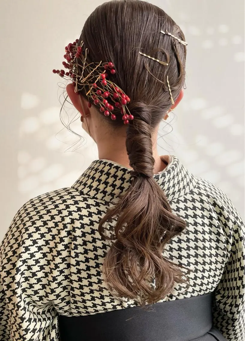 セミロング ヘアアレンジ ヘアメイク new meのヘアスタイル