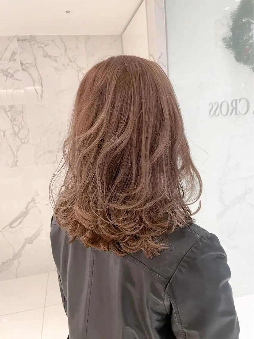 セミロング 🫧ツヤ髪個室美容室 安食茉莉🫧のヘアスタイル