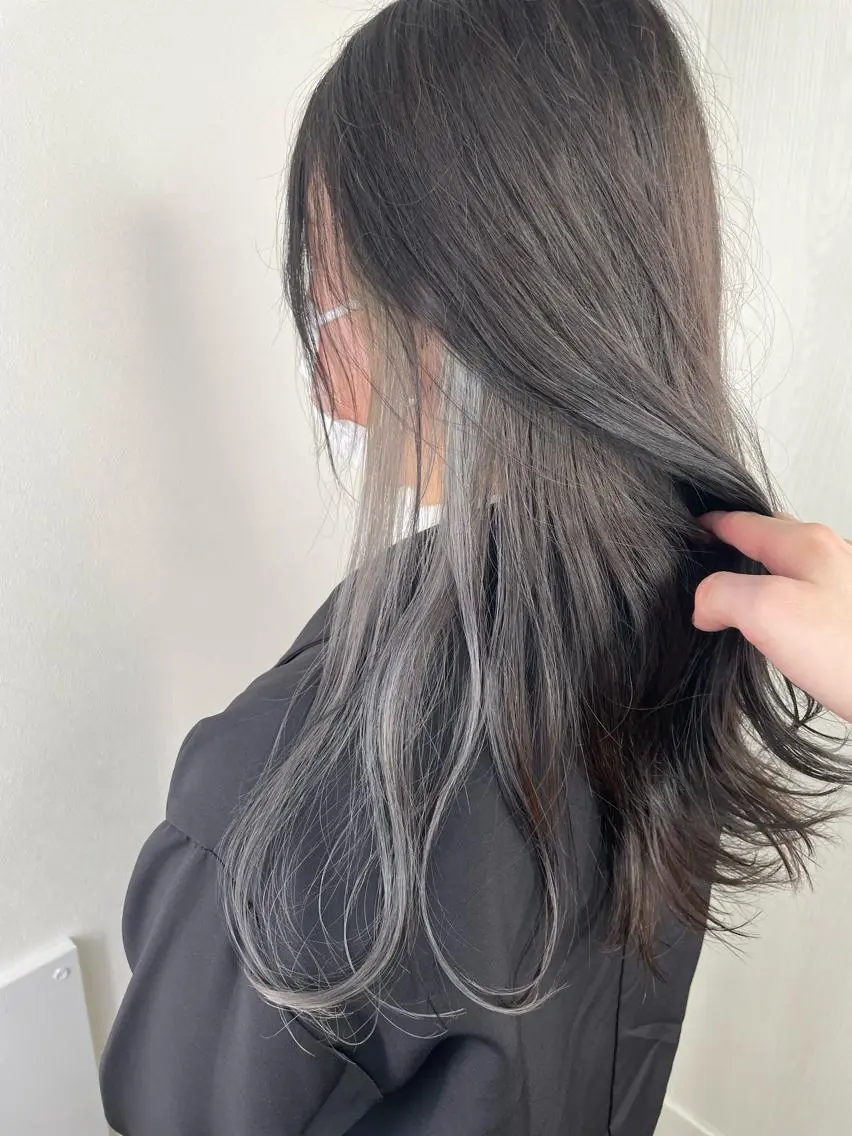 ロング カラー インナーカラー カット ヘアカラー 瀬川 雄太のヘアスタイル