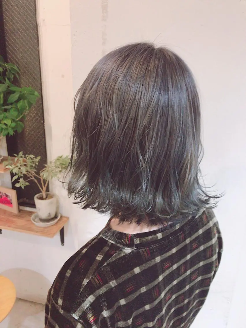 ショート カラー パーマ ヘアアレンジ メンズ 外ハネヘア カット ヘアカラー ちこ .のヘアスタイル