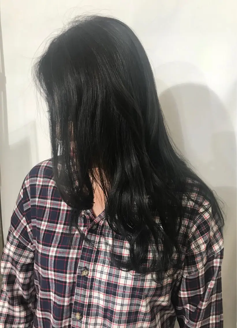 ロング カラー ブリーチ ヘアカラー トリートメント コマツリサ ROCCO eastのヘアスタイル