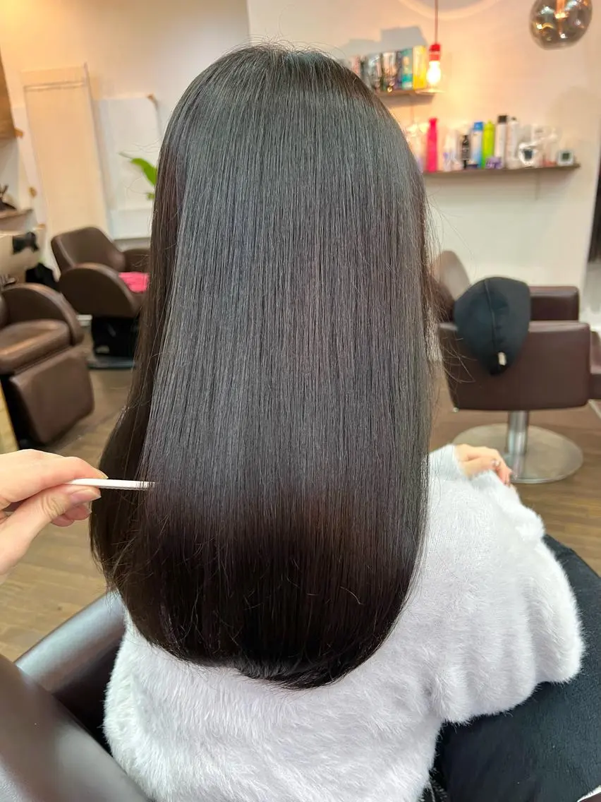 セミロング カラー ✅似合わせ レイヤーカット梅澤徹のヘアスタイル