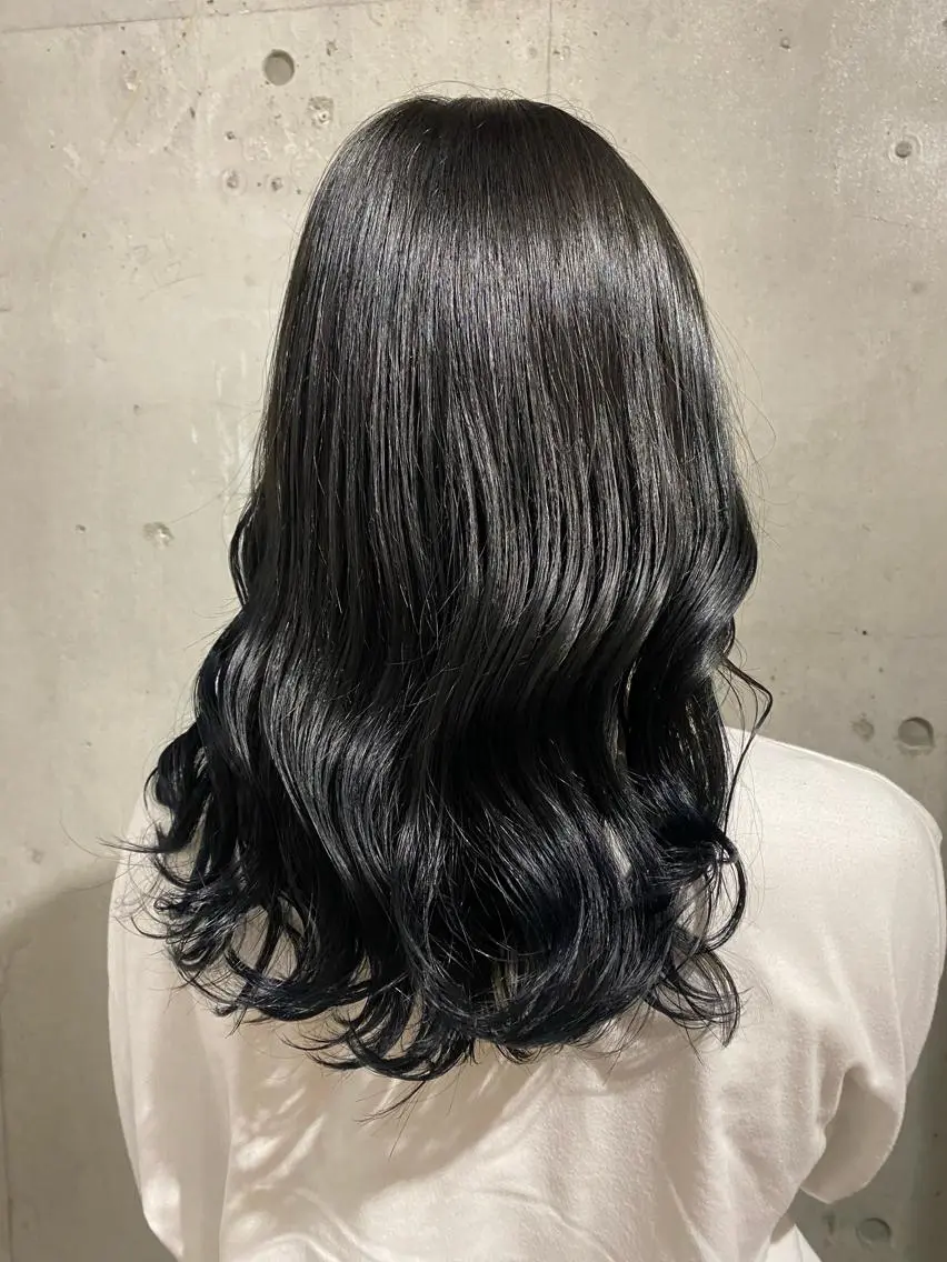 ロング カラー 黒髪 ブリーチ ヘアカラー Ayaka🩰🎀 ガーリー/暖色♡のヘアスタイル