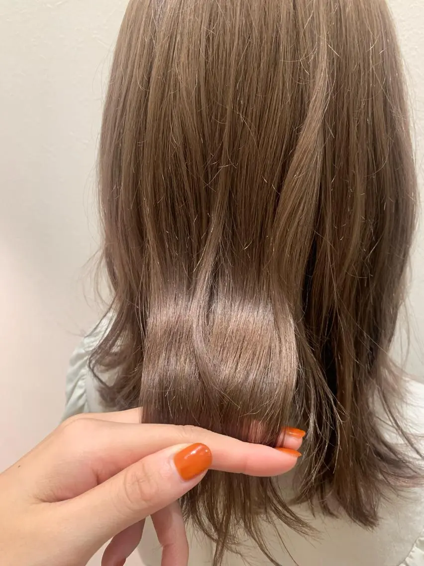ミディアム カラー ベージュカラー カット ヘアカラー トリートメント hubhair レイヤー/透明感のヘアスタイル