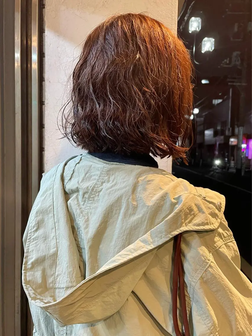 ミディアム カラー KYOKA .のヘアスタイル