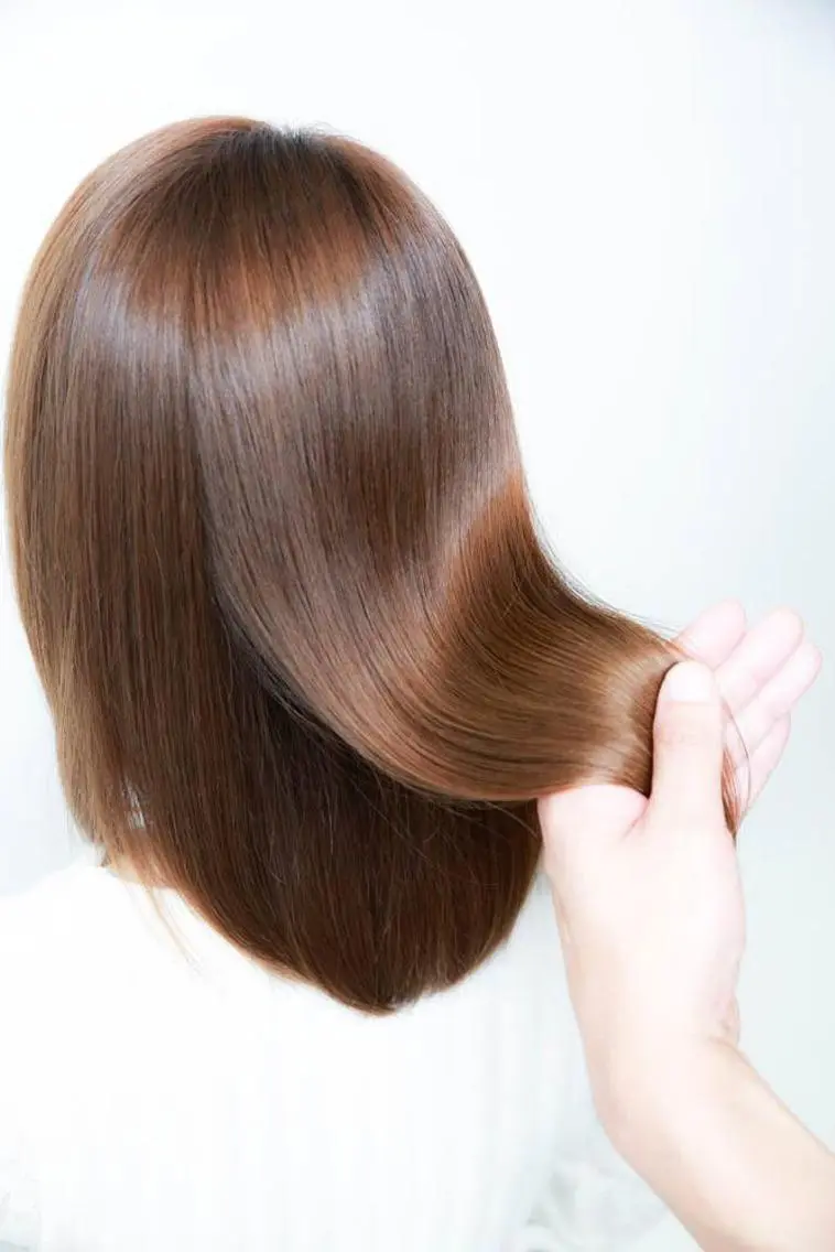 セミロング 艶髪美容師 森田 優貴のヘアスタイル