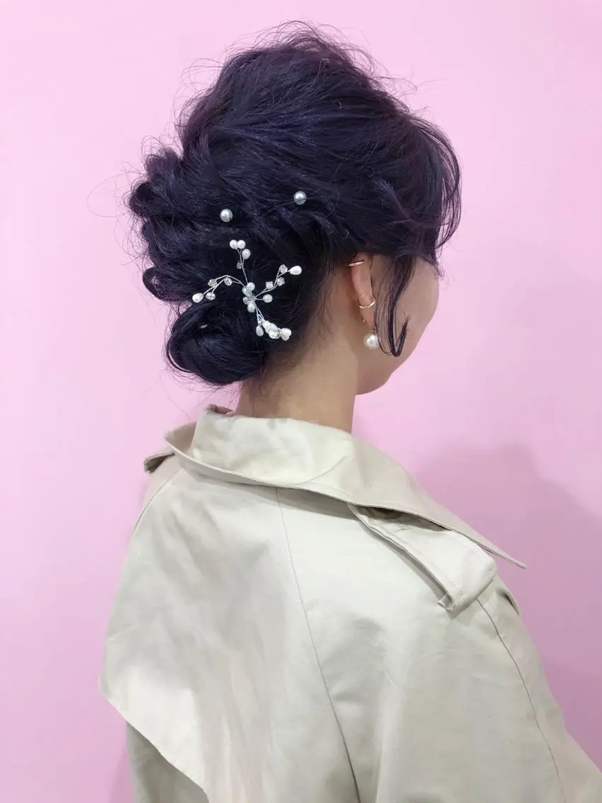 ミディアム ヘアセット 岩田 萌那のヘアスタイル