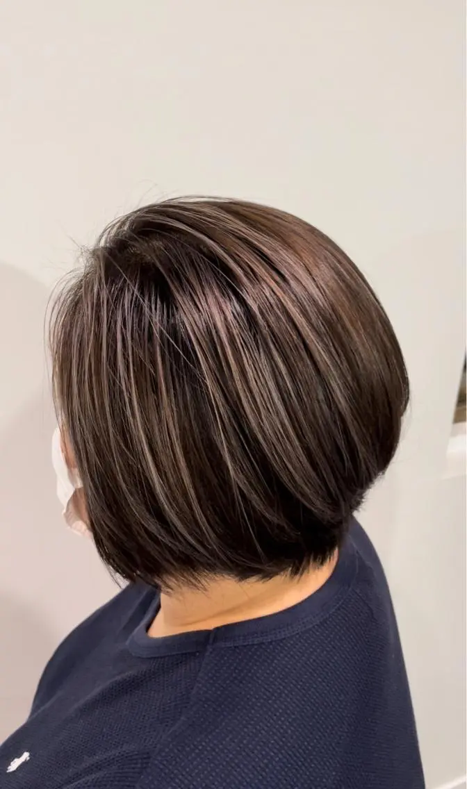 ショート カラー ハイライトカラー ハイライト トリートメント Merlyosaka 早川未来のヘアスタイル