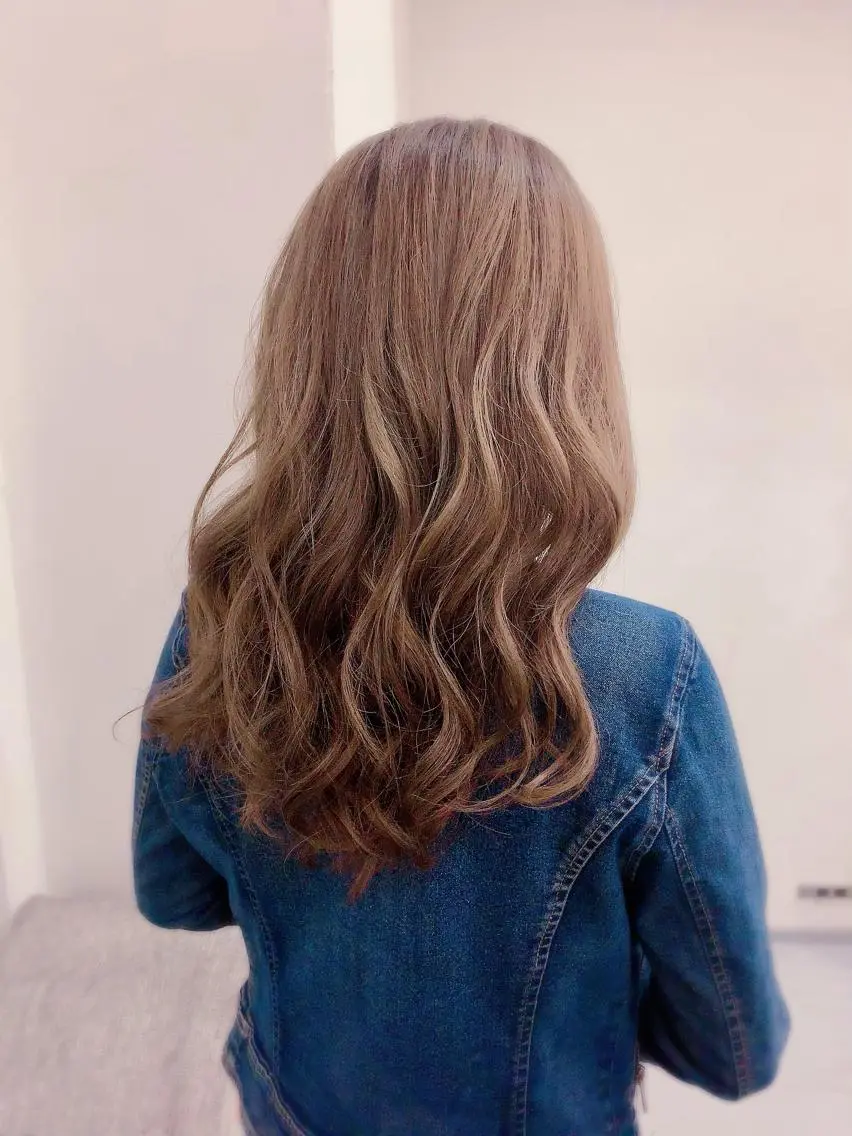 ロング カラー ブリーチ ブラウンカラー カット ヘアカラー トリートメント 💎JADE GRACE💎のヘアスタイル