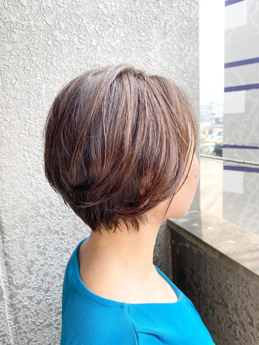 ショート カラー 赤間 飛鳥のヘアスタイル