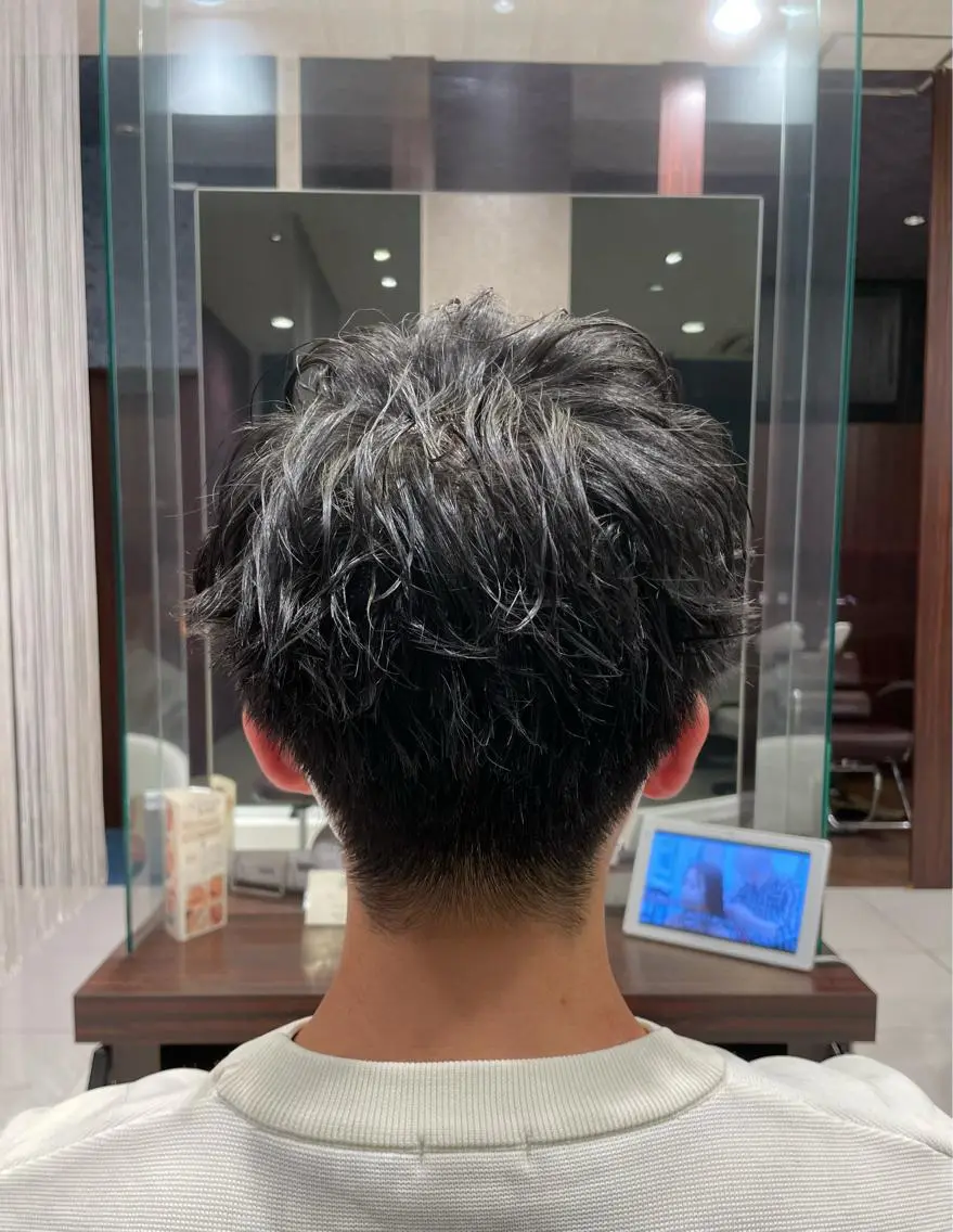 ショート パーマ メンズ マッシュ 刈り上げ ✂︎山﨑 涼太✂︎のヘアスタイル