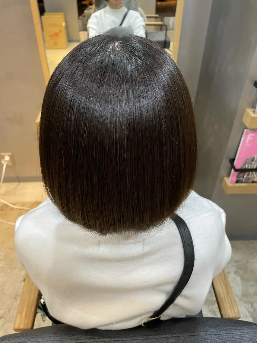 ショート ボブ inity　杉本 美羽のヘアスタイル