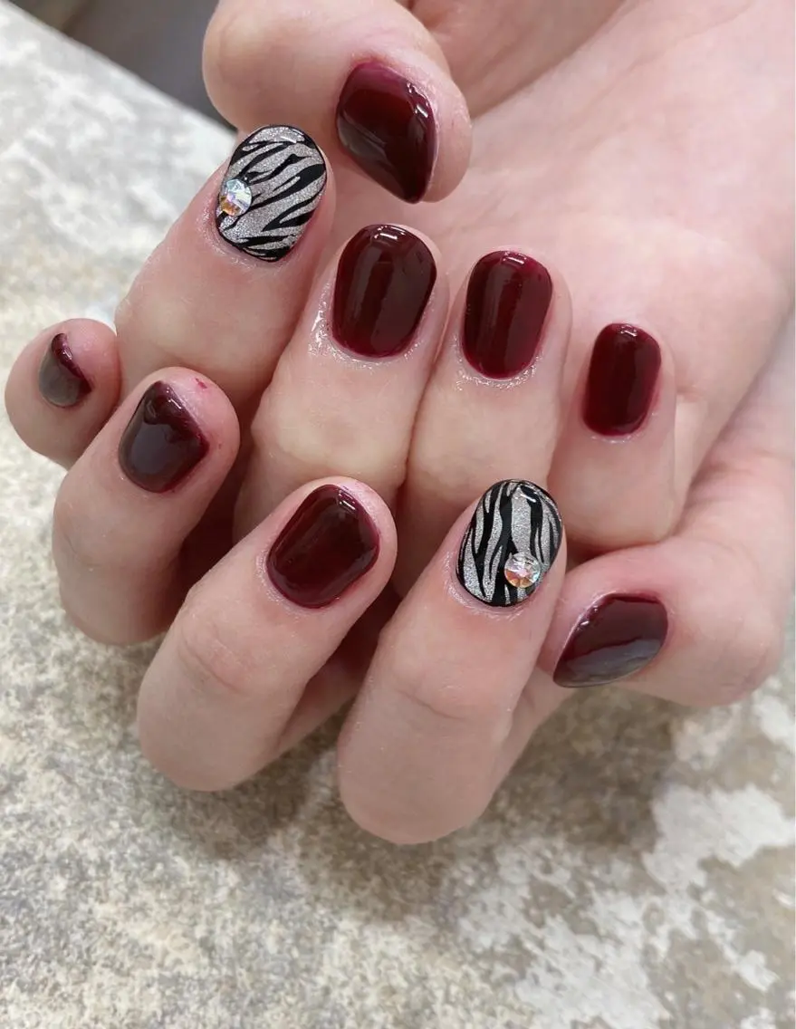 ネイル アニマル柄 ハンドネイル フットネイル nailsalon ∞ ﾐｶﾅﾙ ∞のネイルデザイン