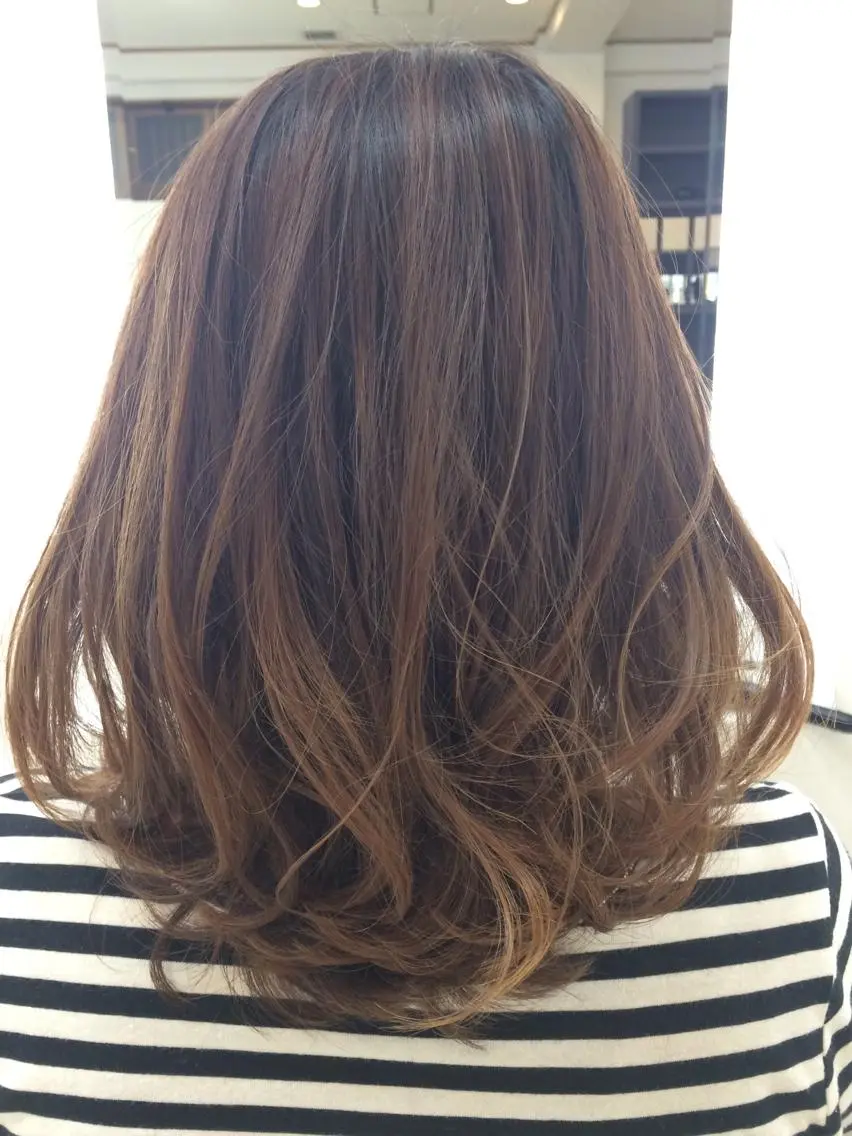 セミロング ボブ いけだ ゆうのヘアスタイル