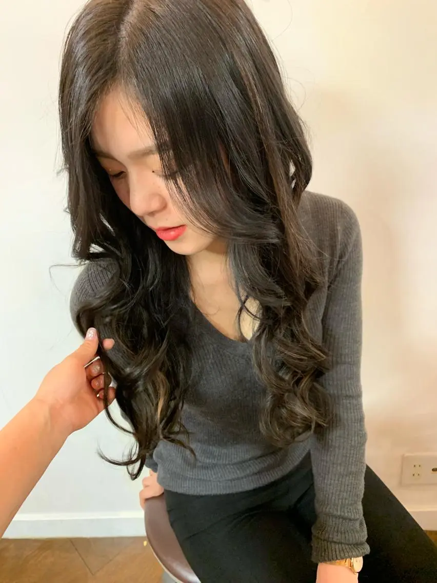 ミディアム カラー エクステ Shiho お洒落な エクステ♡ハイトーンのヘアスタイル