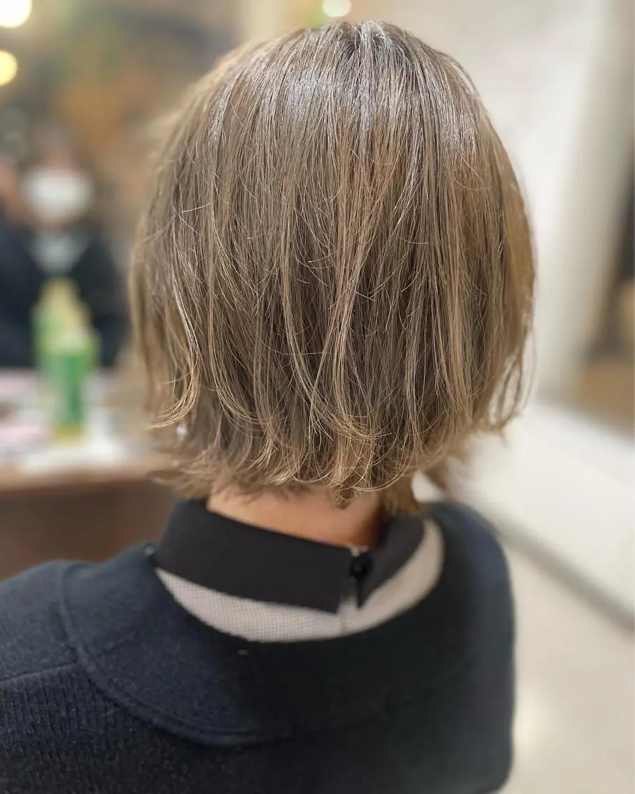 ショート カラー 伊丹Pilina 山田のヘアスタイル