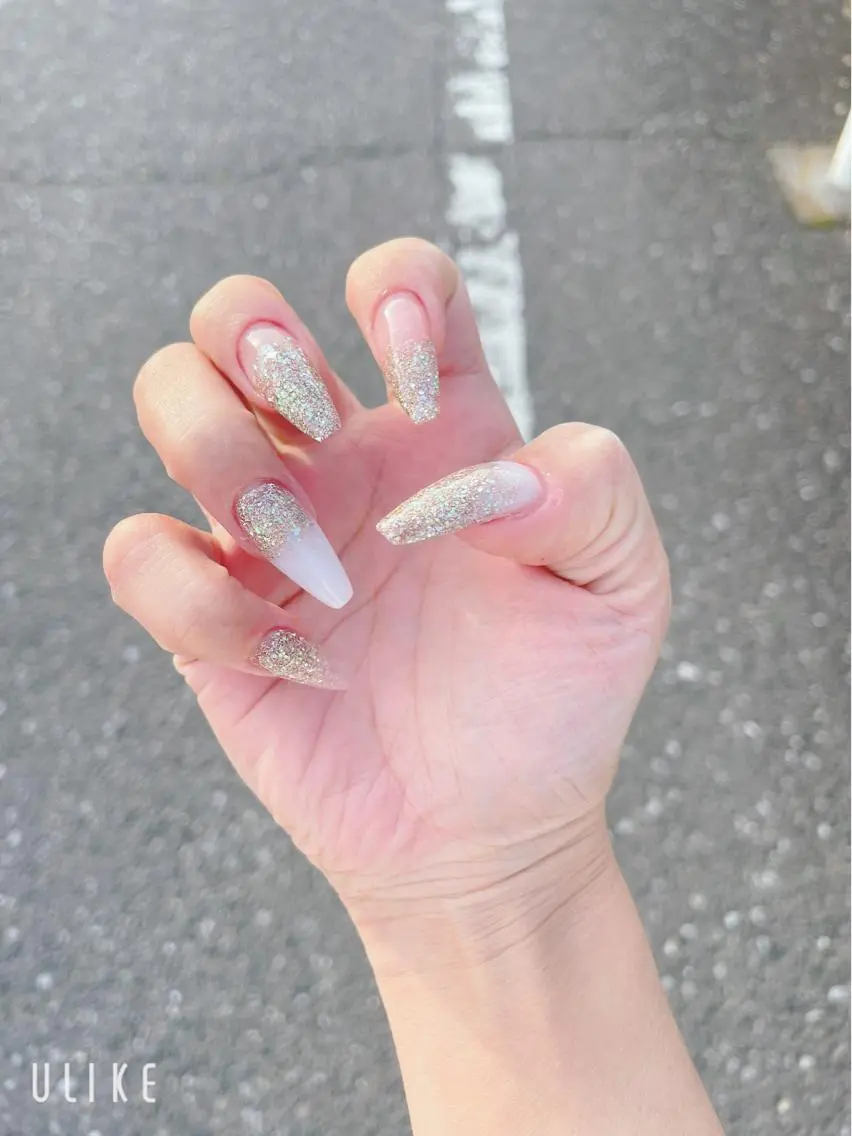 ネイル クリアネイル グラデーション YOUTH natsumiのネイルデザイン