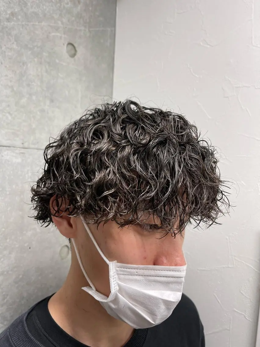 セミロング メンズ バレイヤージュ特化/ アキラのヘアスタイル