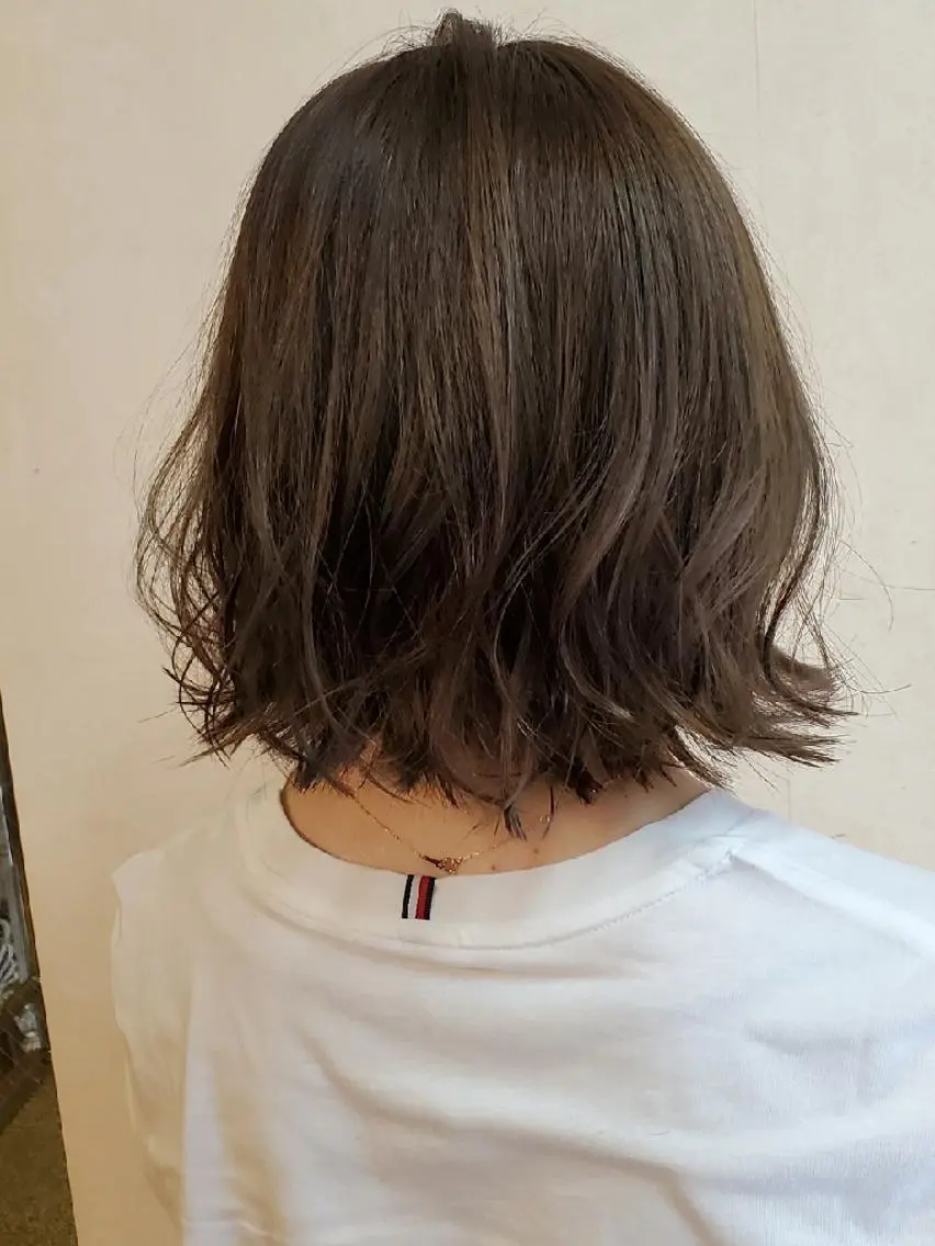 ミディアム カラー カット ヘアカラー トリートメント 髪質改善 常世田のヘアスタイル