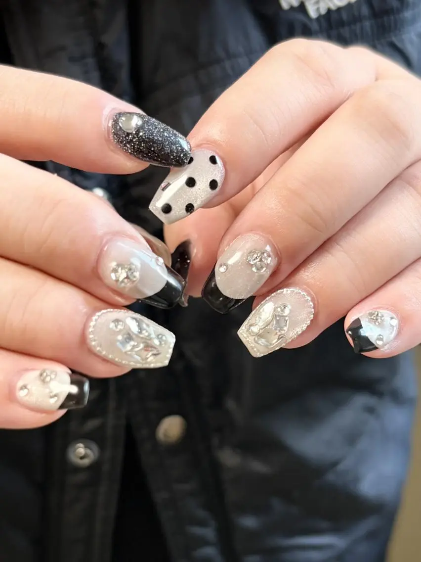 ネイル ハンドネイル フットネイル nail salon mieux(ミュー)のマツエク・マツパデザイン