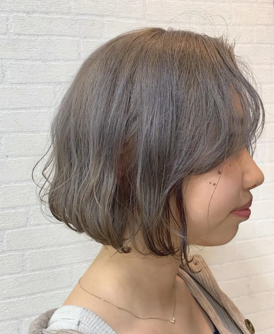 ショート カラー 切りっぱなしボブ ショートボブ ハンサムショート ブリーチ グレージュ カット ヘアカラー トリートメント 初めてのショート お任せください✂️のヘアスタイル