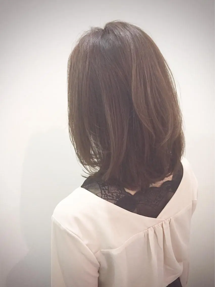 ミディアム パーマ 坂本 なつきのヘアスタイル