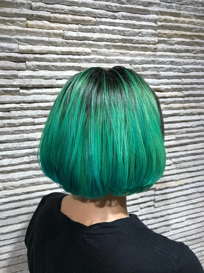 ミディアム カラー ブリーチ グラデーションカラー メンズ特化☝️添田 好恵のヘアスタイル