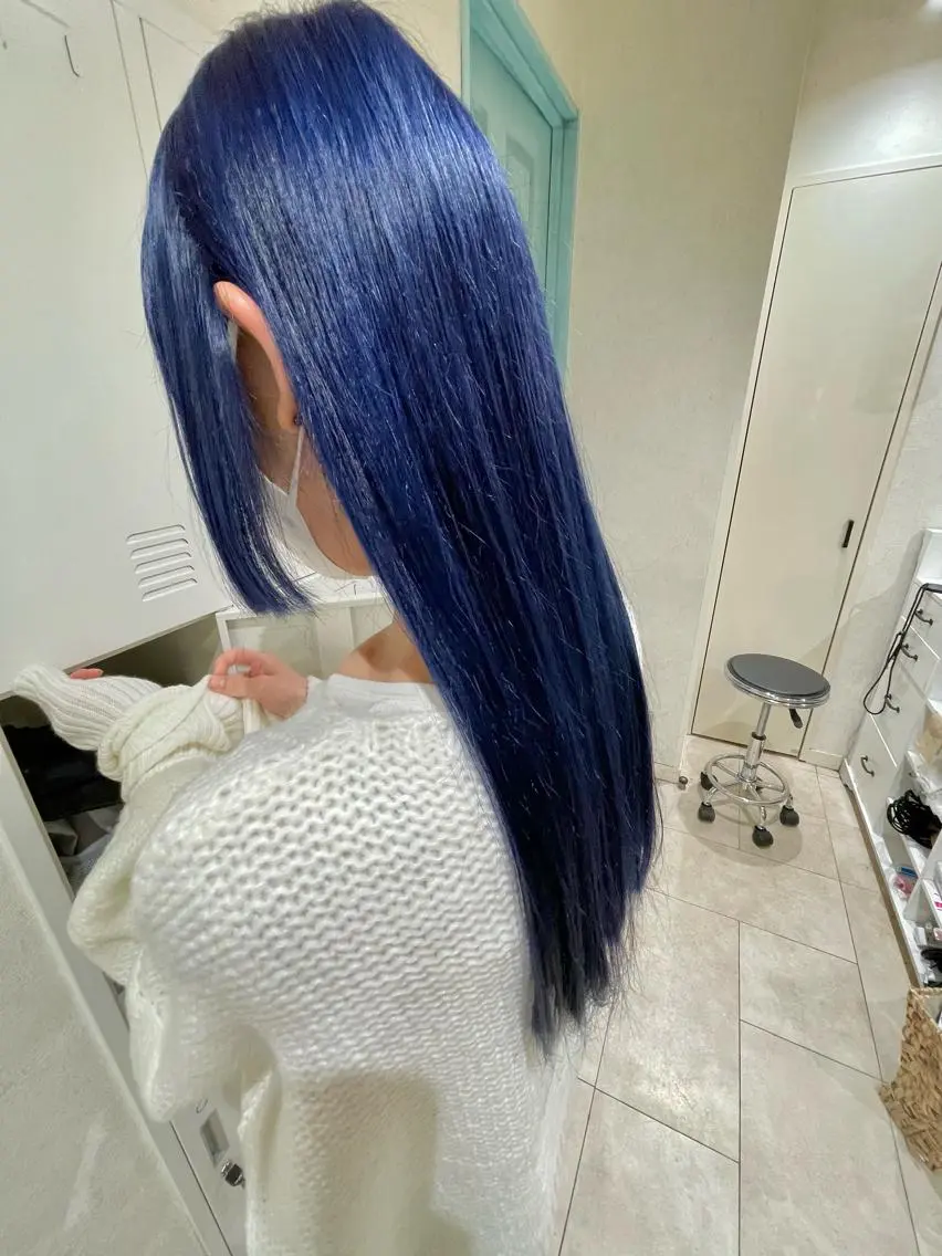 セミロング カラー ブルーカラー ネイビーカラー ヘアカラー トリートメント ブリーチ専門美容師 谷合純一のヘアスタイル
