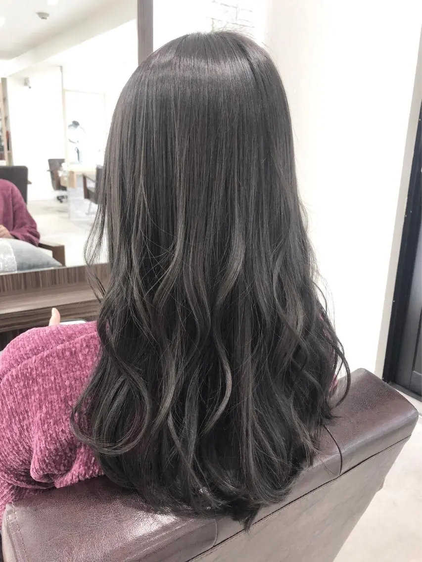 セミロング カラー YUDA 湯田のヘアスタイル