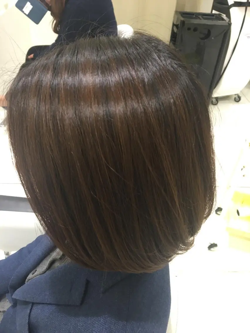 カラー MERu/高橋裕之 /レイヤー/艶カラーのヘアスタイル