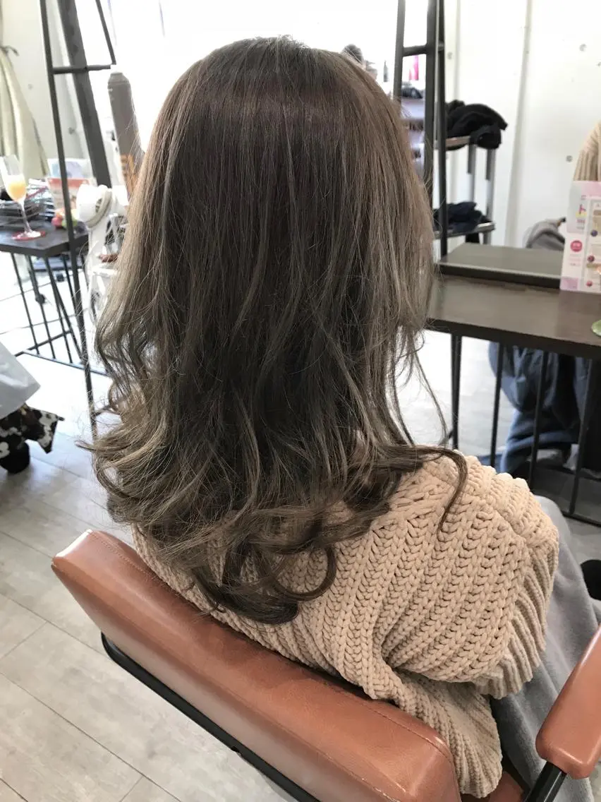 セミロング カラー トリートメント ヘアカラー トリートメント ヘッドスパ Akua【代表】 Kazumaのヘアスタイル