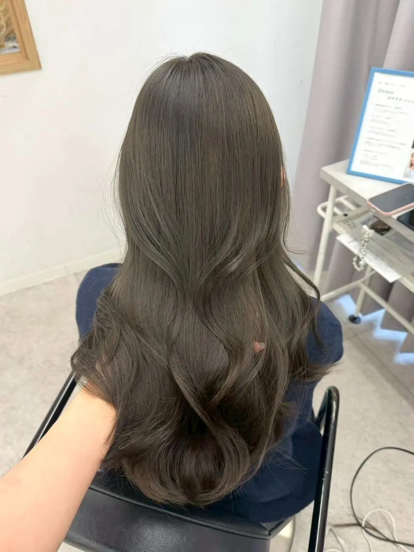 ロング カラー 髪質改善 縮毛矯正 カット ヘアカラー トリートメント ヘッドスパ newi fhami 吉祥寺のヘアスタイル