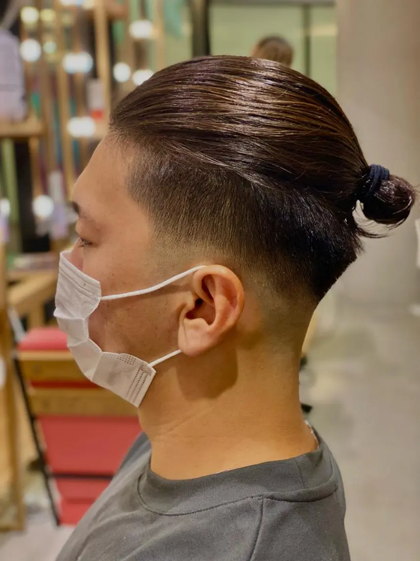 メンズ マンバンヘア unopulir 景山 凌のヘアスタイル