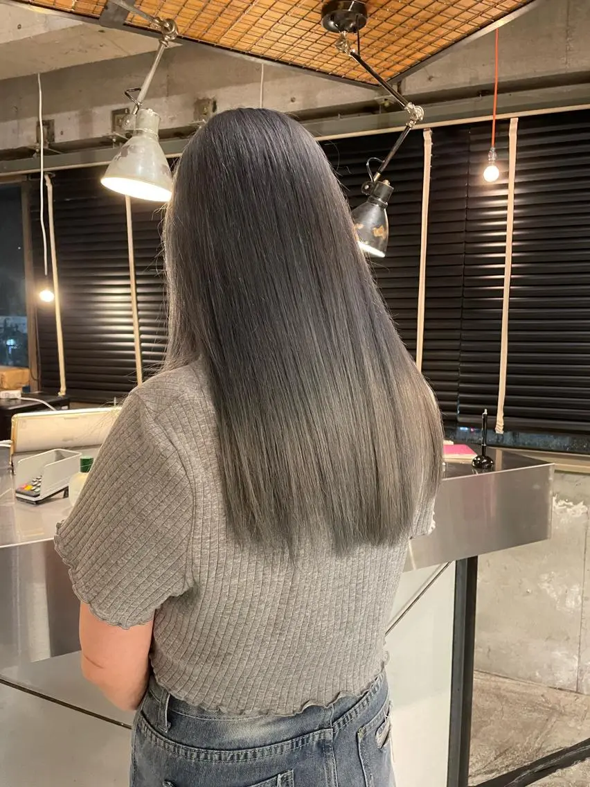 ロング カラー 海外レイヤー /NAGISAのヘアスタイル