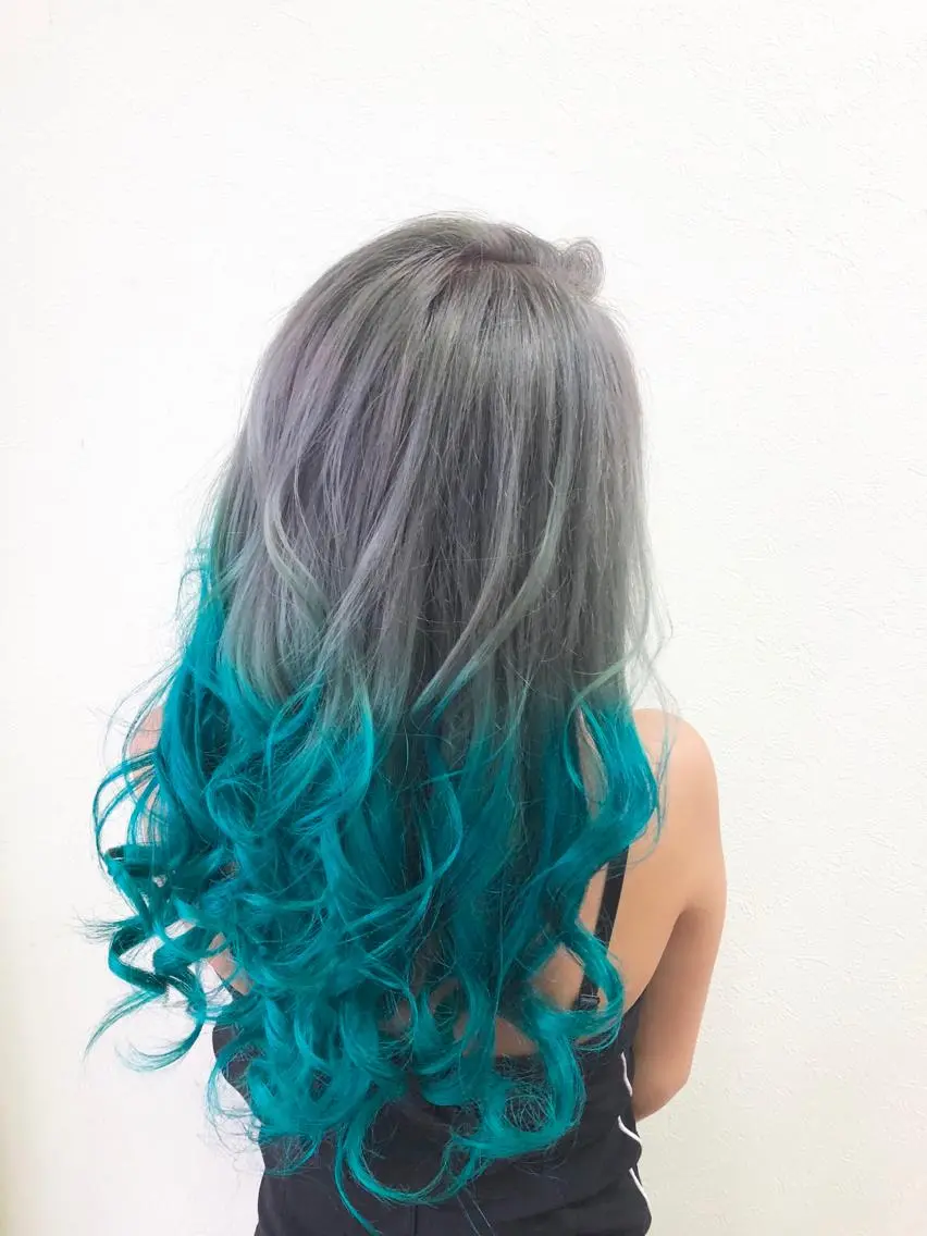 カラー ヘアカラー 最高級エクステ /羽エクステ白石宇由のヘアスタイル
